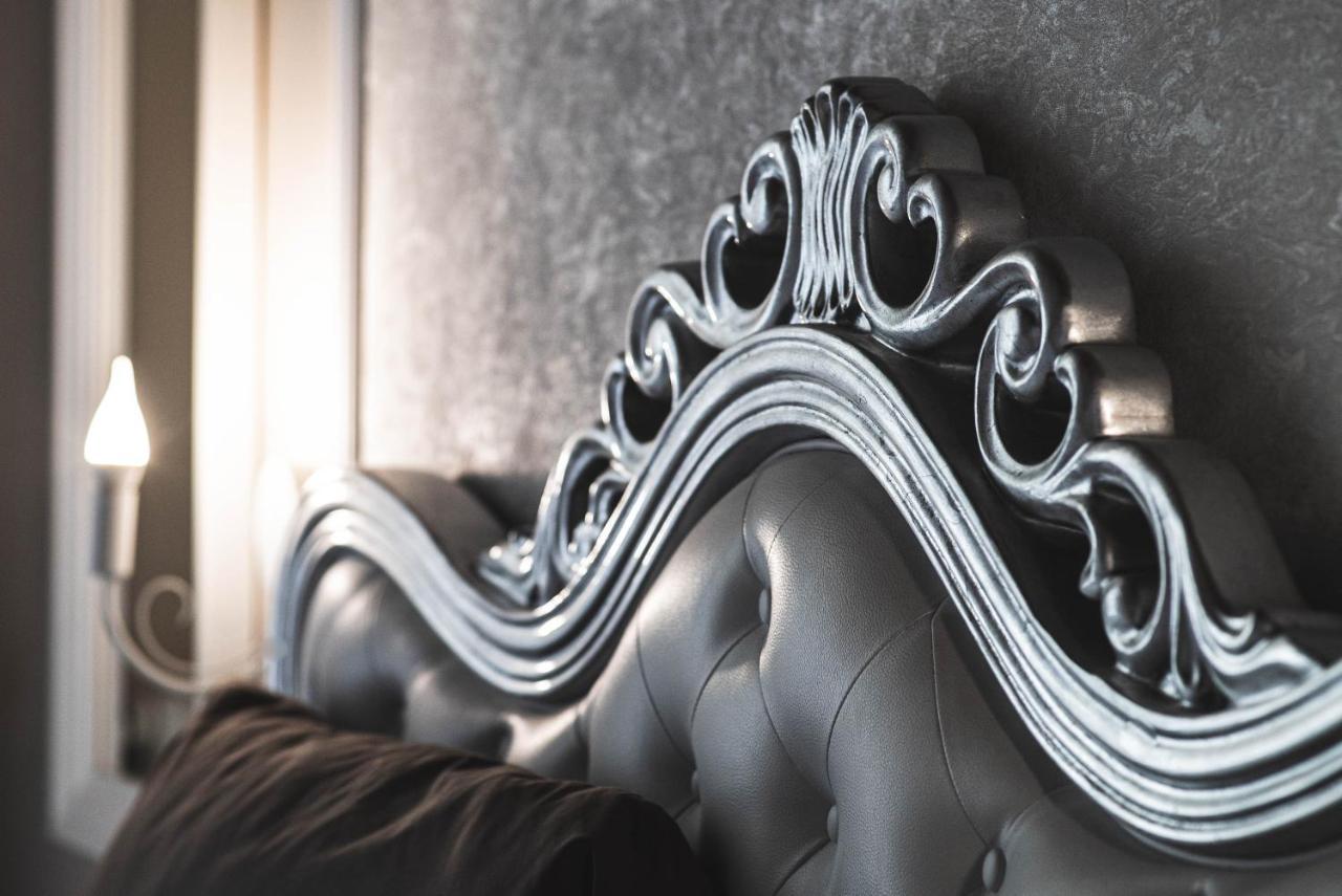 Belvedere Luxury Apartment, View On The Lucca Walls 外观 照片