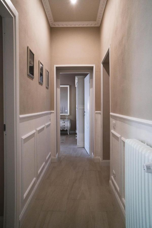 Belvedere Luxury Apartment, View On The Lucca Walls 外观 照片