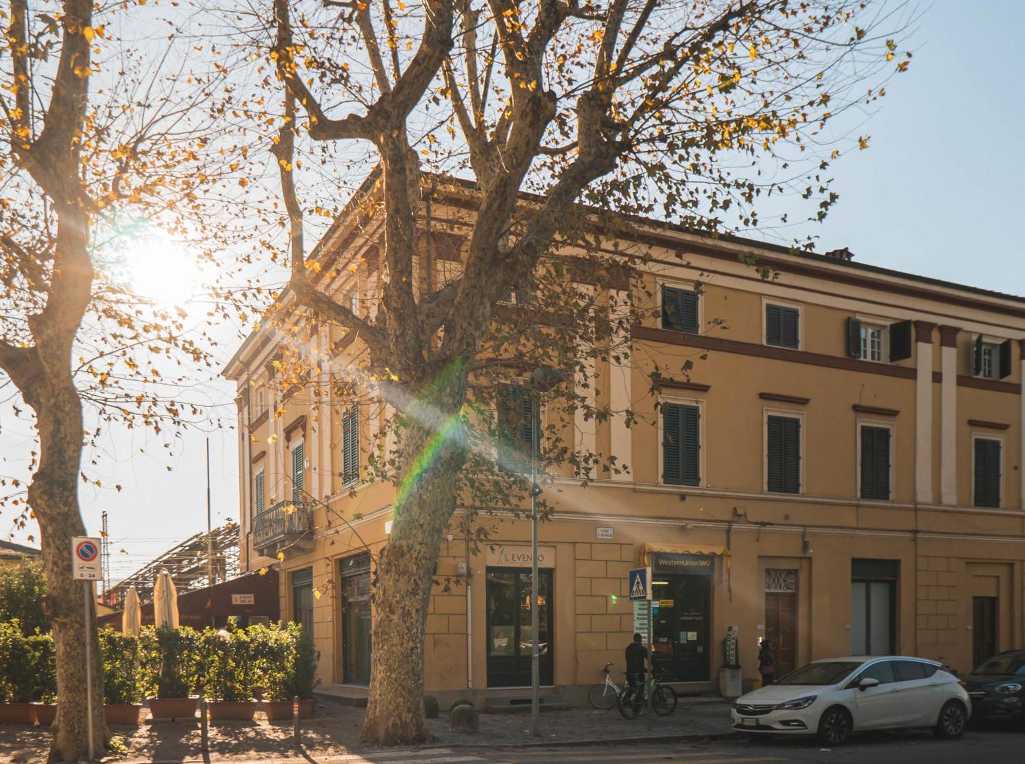 Belvedere Luxury Apartment, View On The Lucca Walls 外观 照片